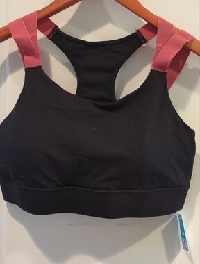 Walkpop Ava Black Sports Bra with Pink Straps Supportive